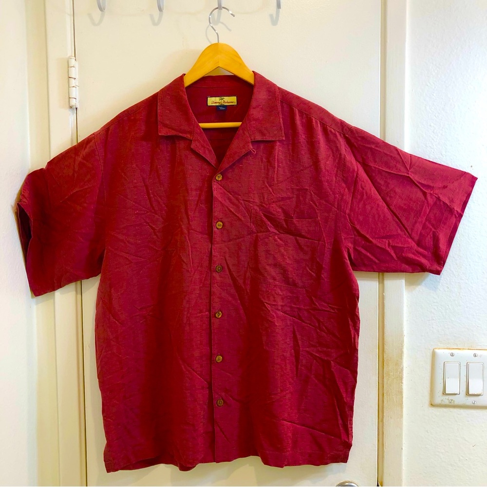 Tommy Bahama 100% Washable Silk ButtonUp Shirt Chest Pocket Side Slit Hem Medium